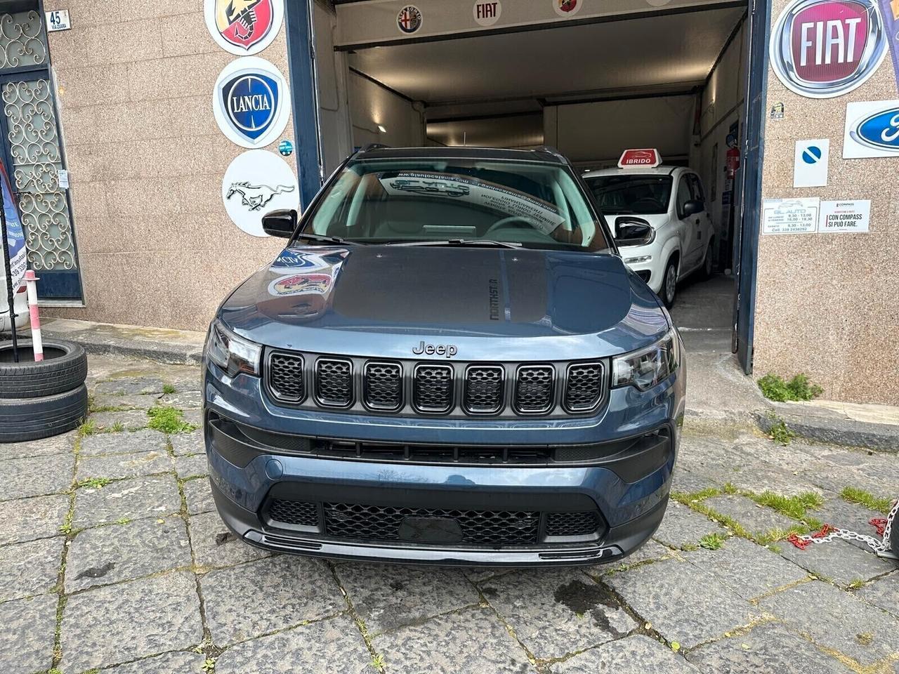 Jeep Compass 1.5 Turbo T4 130 CV MHEV 2WD North Star con tetto in vetro km 0