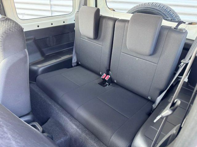 SUZUKI Jimny JIMNY 1.5 VETTURA 4 POSTI ITALIANO OK neopatentato
