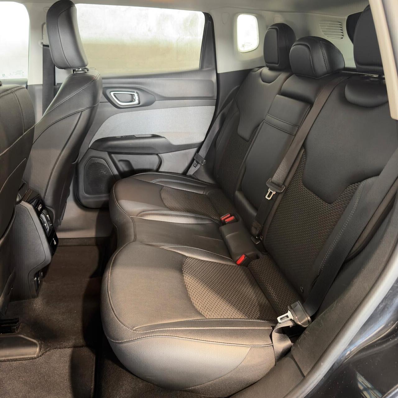 Jeep Compass 1.6 MJT Longitude FULL LED NEOPATENTATI