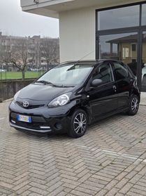 Toyota Aygo 1.0 12V VVT-i 5 porte Active Connect