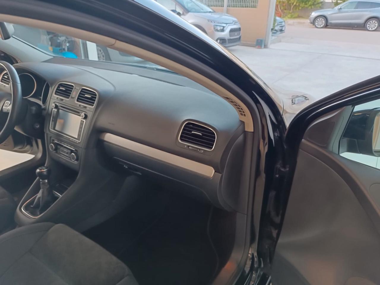 Volkswagen Golf Business 1.6 TDI 5p. Highline