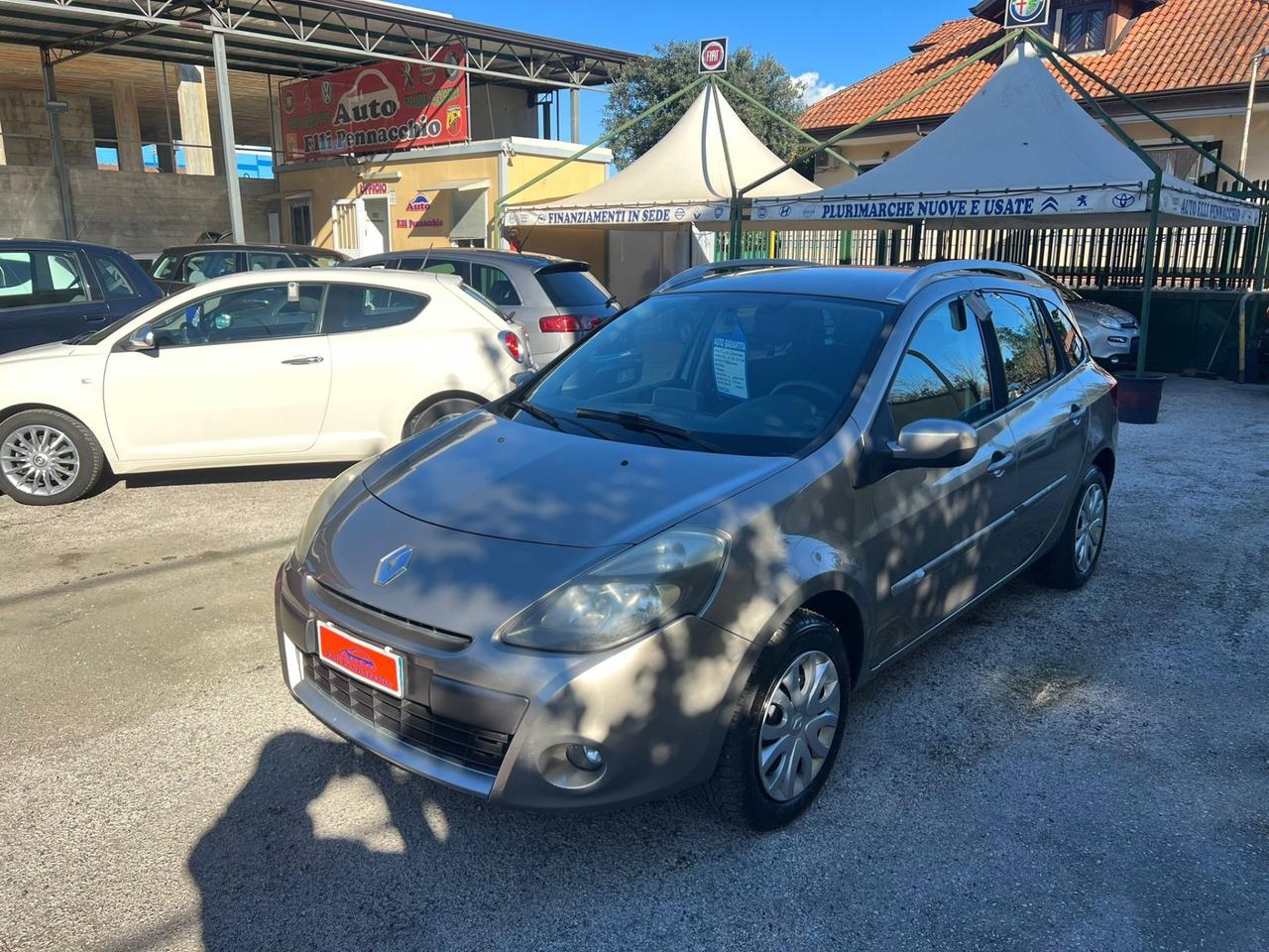 RENAULT CLIO 1.2 BENZINA 101 (CV) 2010