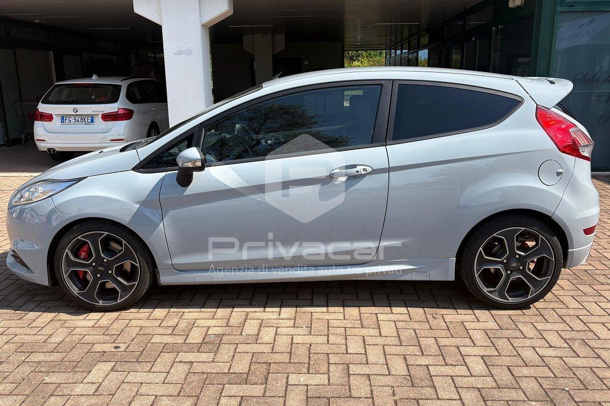FORD Fiesta 1.6 200CV 3 porte ST 200