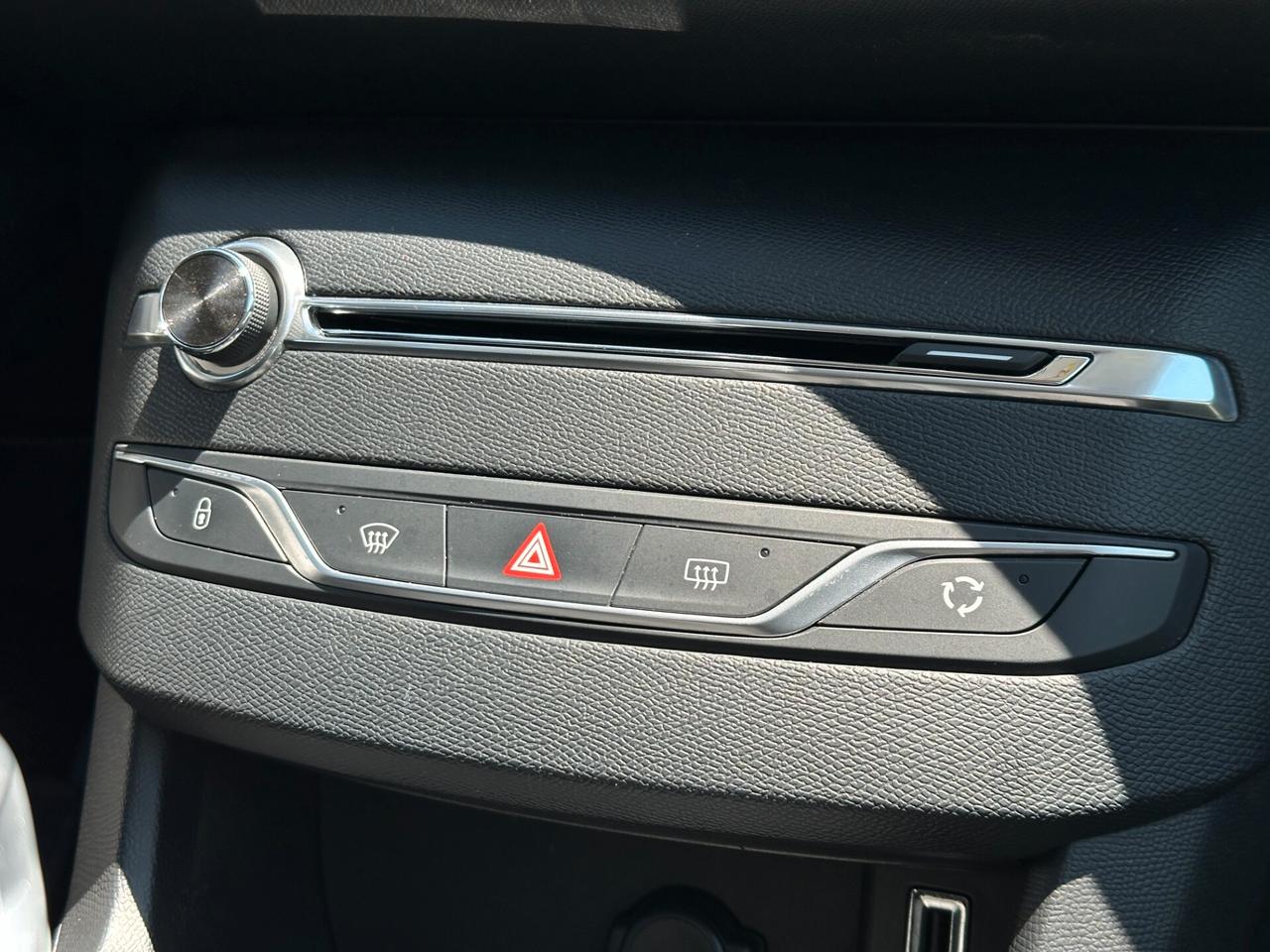 PEUGEOT 308 1.6 BlueHDi 120 S&S SW GT Line