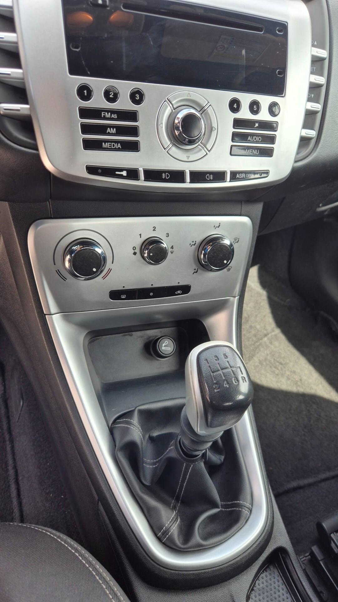 Lancia Delta 1.6 MJT DPF Platino