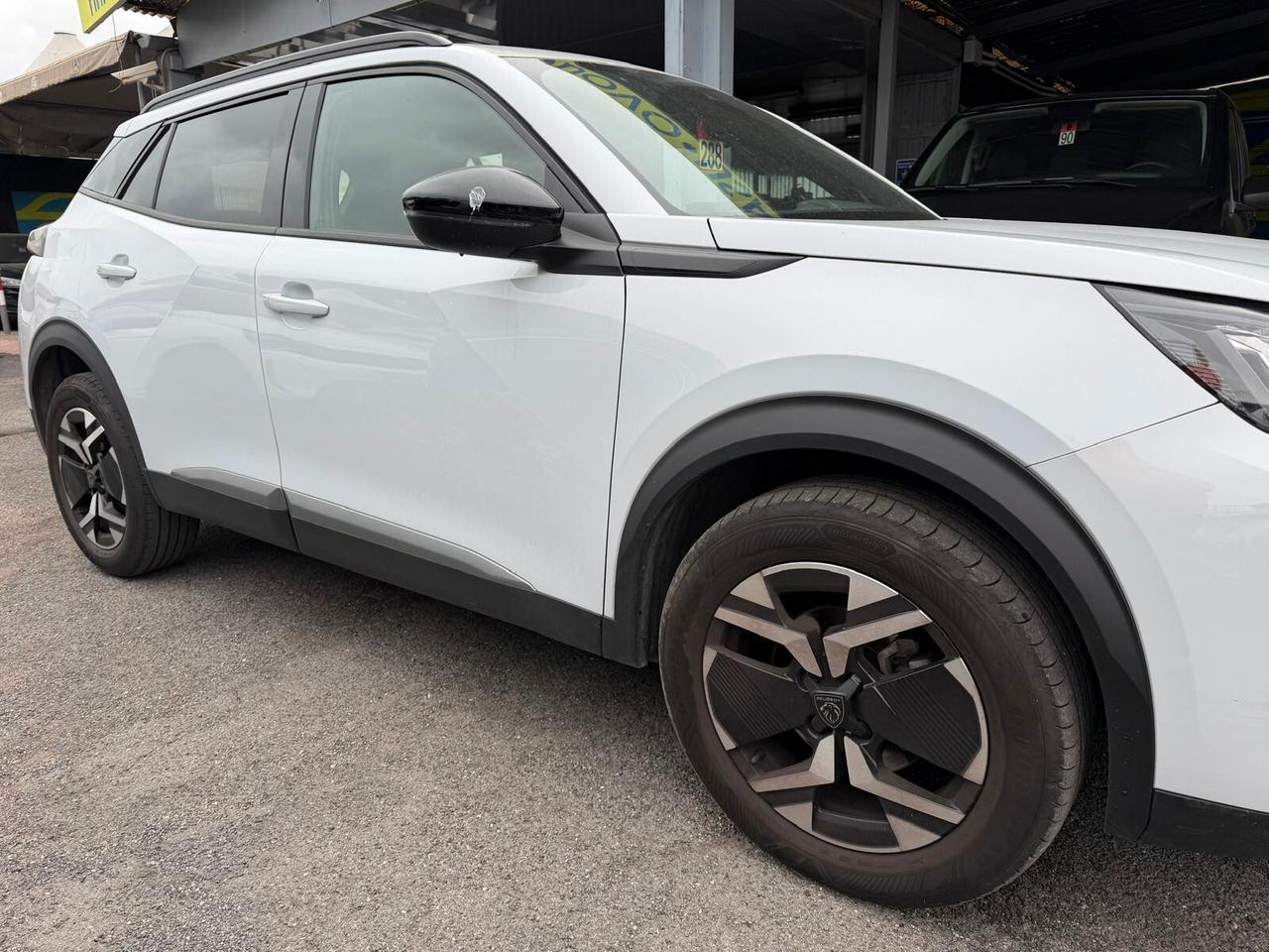 Peugeot 2008 PureTech 100 S&S Allure