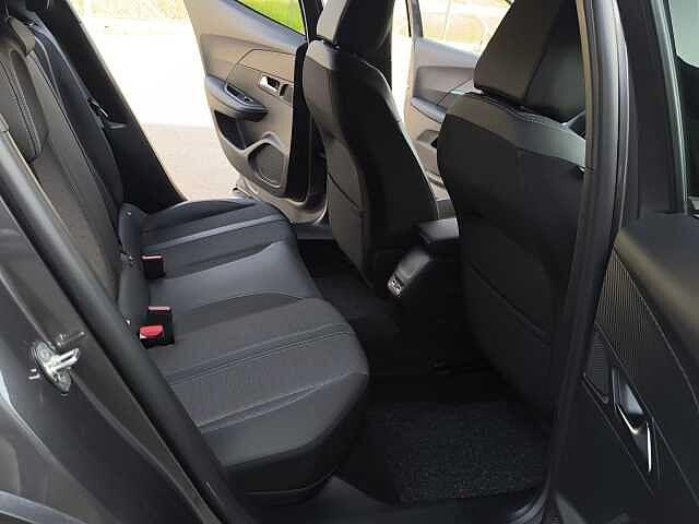 Peugeot 2008 PureTech 100 S&S Allure
