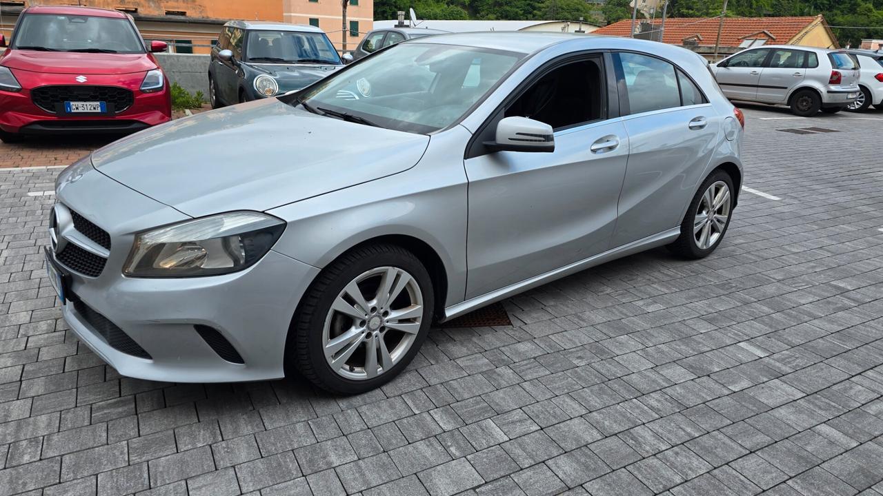 Mercedes-benz A 180 A 180 d Sport