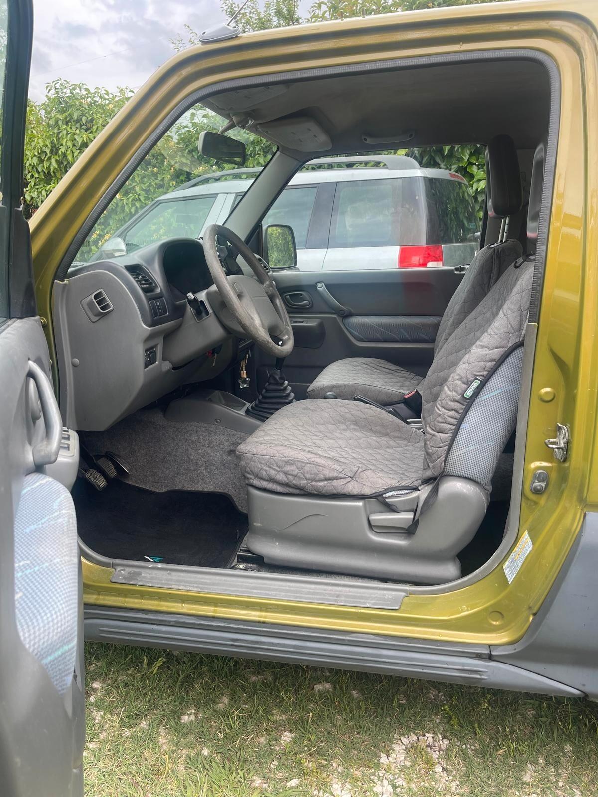 Suzuki Jimny 1.3i 16V cat 4WD JLX GPL