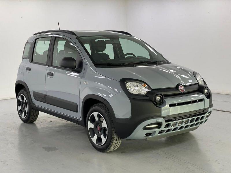 FIAT Panda Cross Panda 1.0 firefly hybrid City Cross s&s 70cv 5p.ti