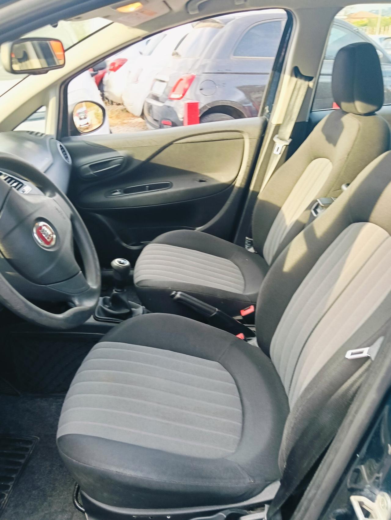 Fiat Punto 1.3 MJT II S&S 95 CV 5 porte Street