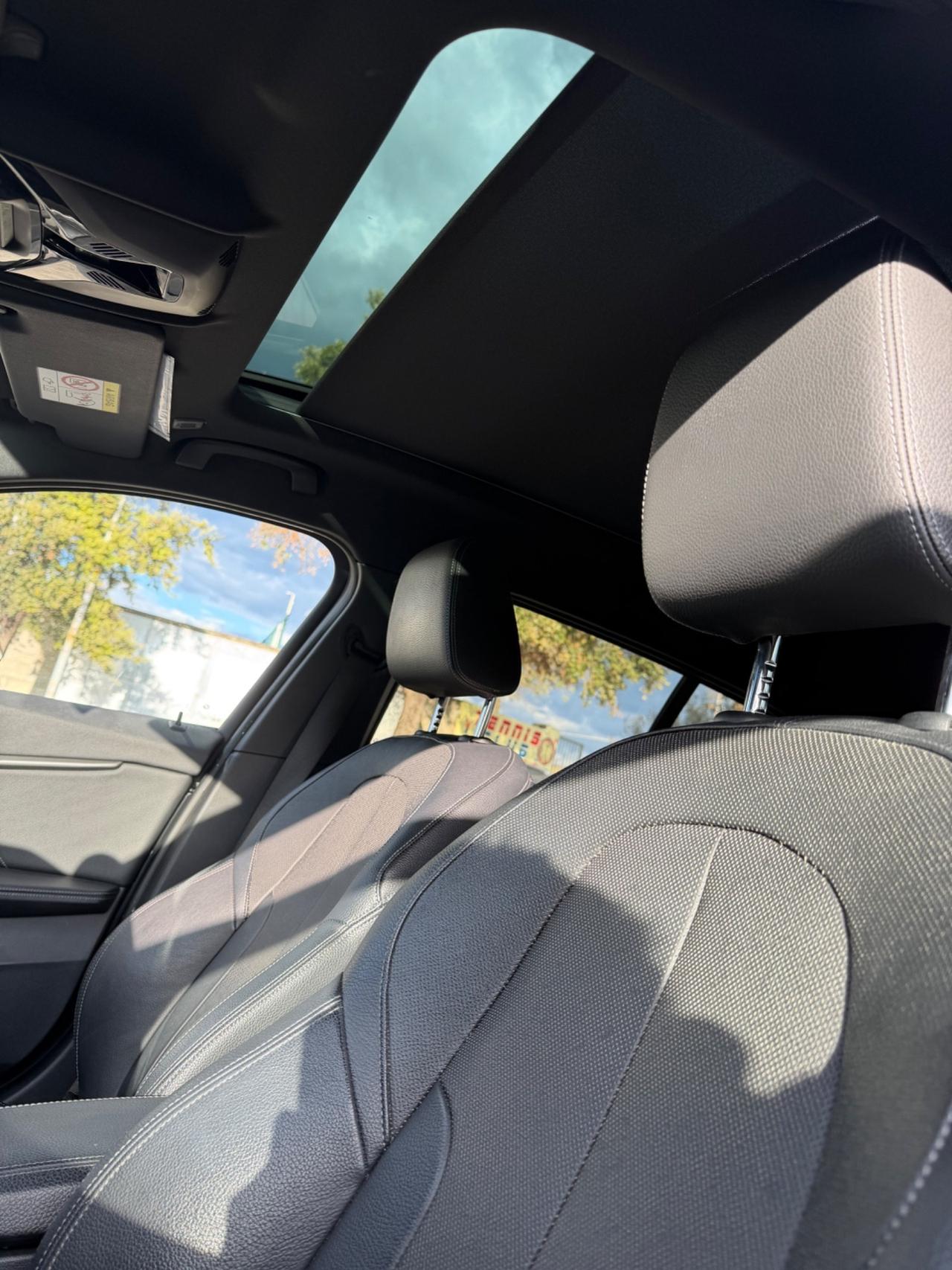 Bmw 118 118d 5p. Msport