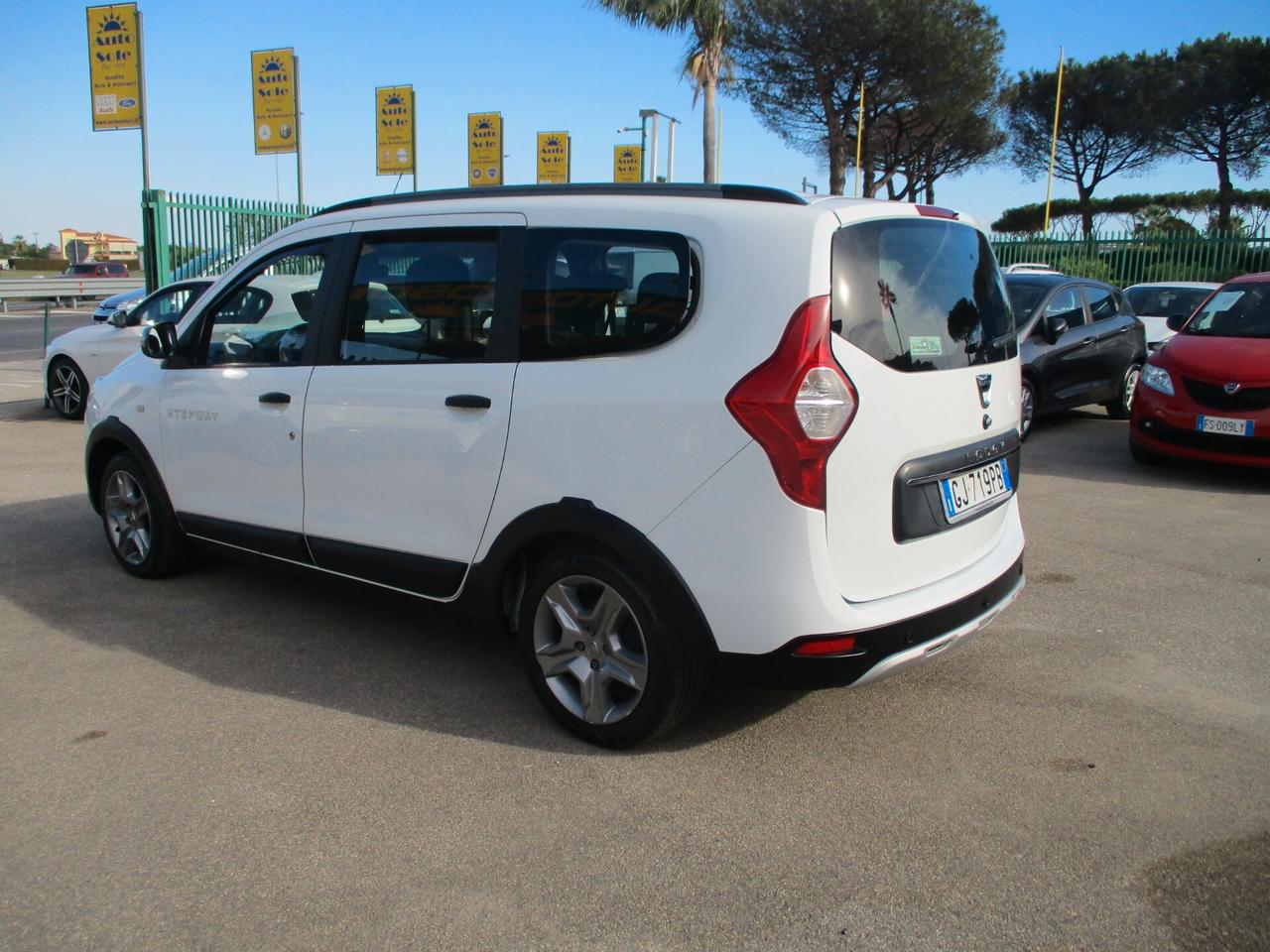 Dacia Duster Lodgy STEPWAY 1.5 DCI 115CV E6D 7 POSTI NAVI/PDC/CAMERA