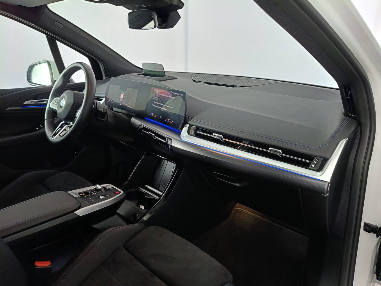 BMW Serie 2 U06 Active Tourer - 220i Active Tourer mhev 48V Msport auto