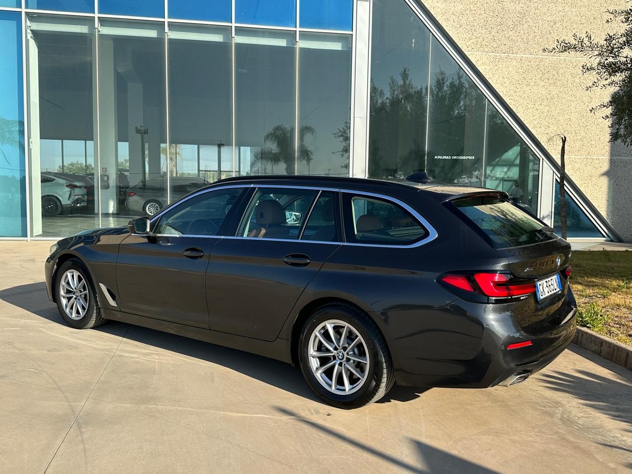 BMW 520 d xdrive Luxury possibilità noleggio no scoring