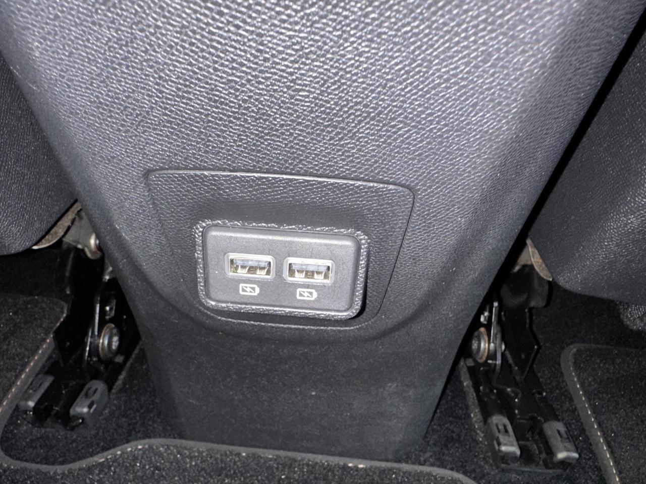 Peugeot 3008 BlueHDi 130 EAT8 GT Pack 2021