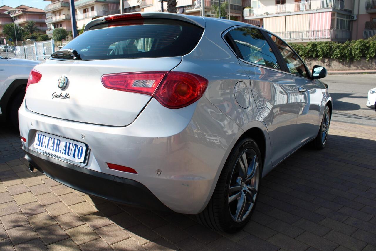 Alfa Romeo Giulietta 1.6 JTDm-2 105 CV Exclusive