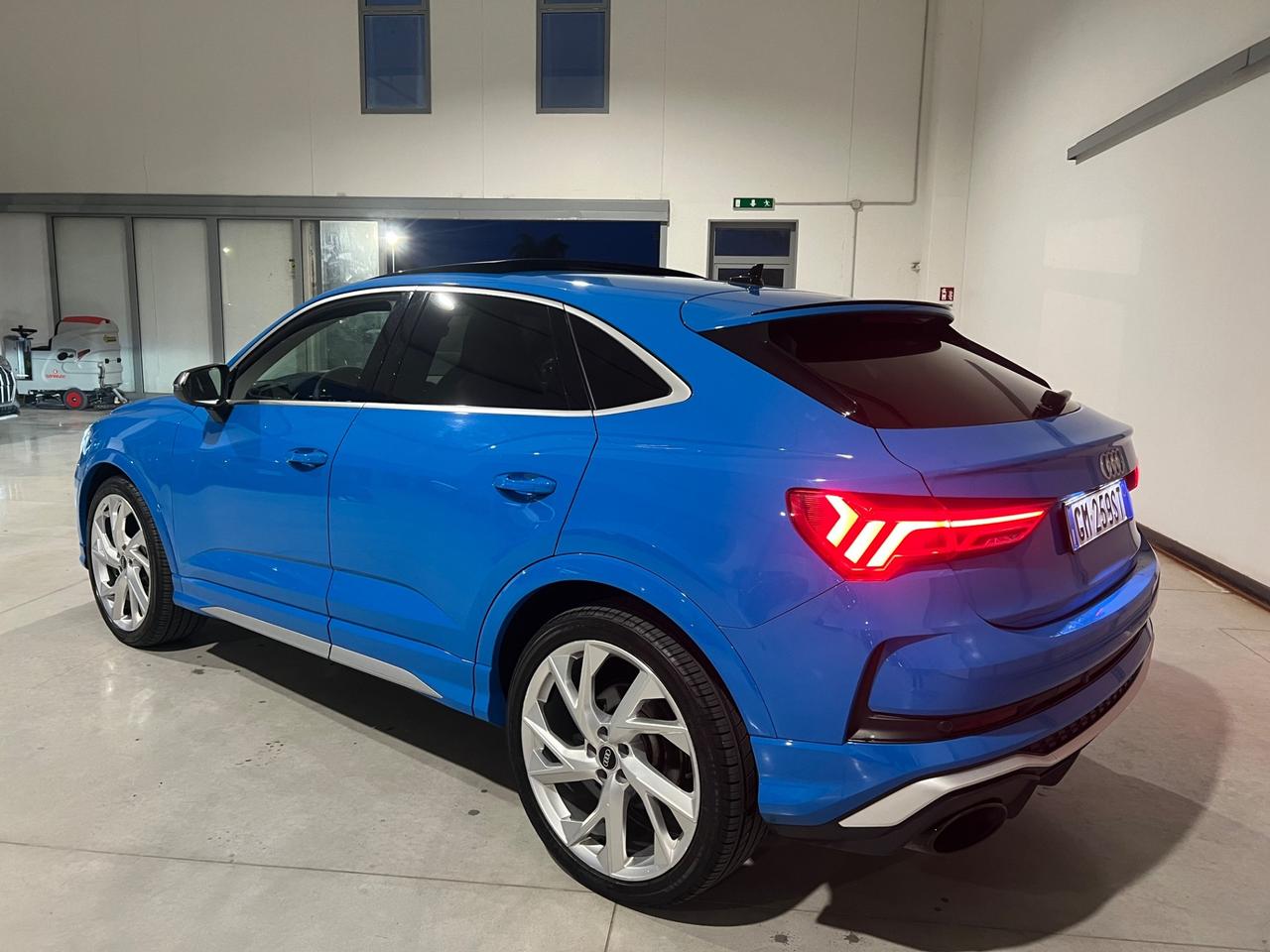 Audi RSQ3 SPB quattro S tronic Possibilità noleggio no scoring