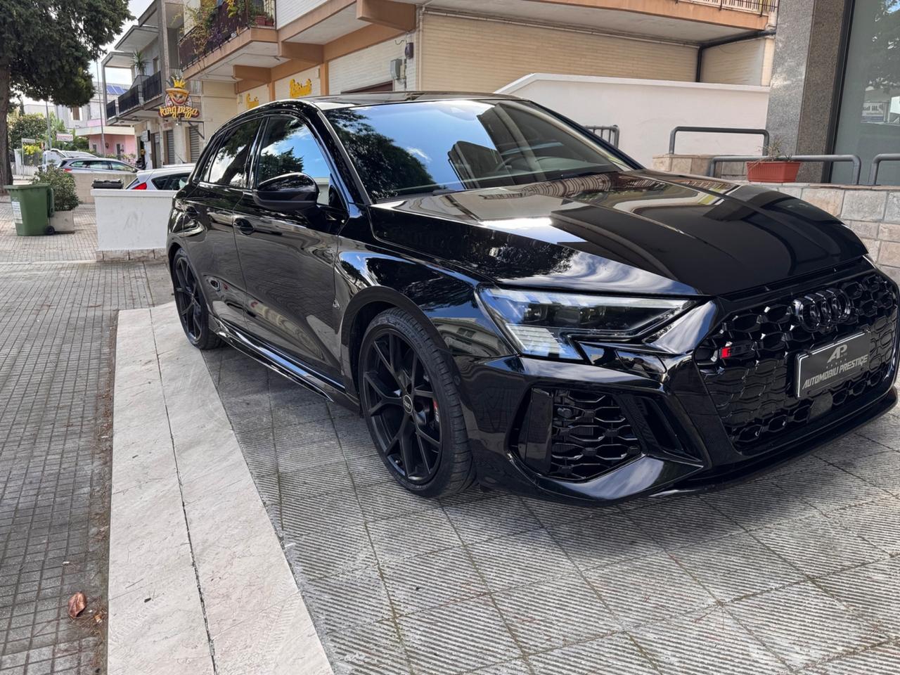 Audi A3 RS 3 SPB TFSI quattro S tronic