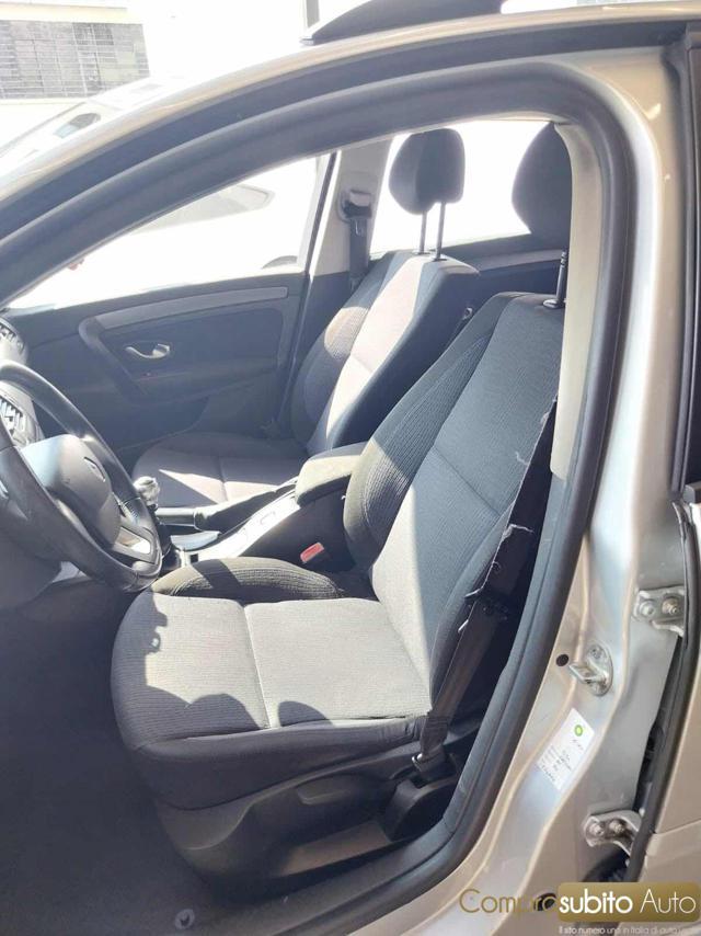 RENAULT Laguna 2.0 dCi 150CV SporTour Nav