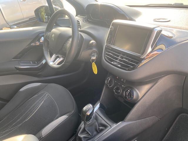 Peugeot 208 1.2 Allure Neopatentato