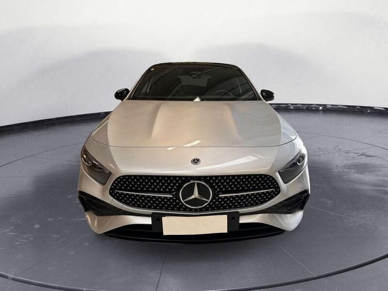 Mercedes-Benz Classe A A 180 AMG Line Premium auto