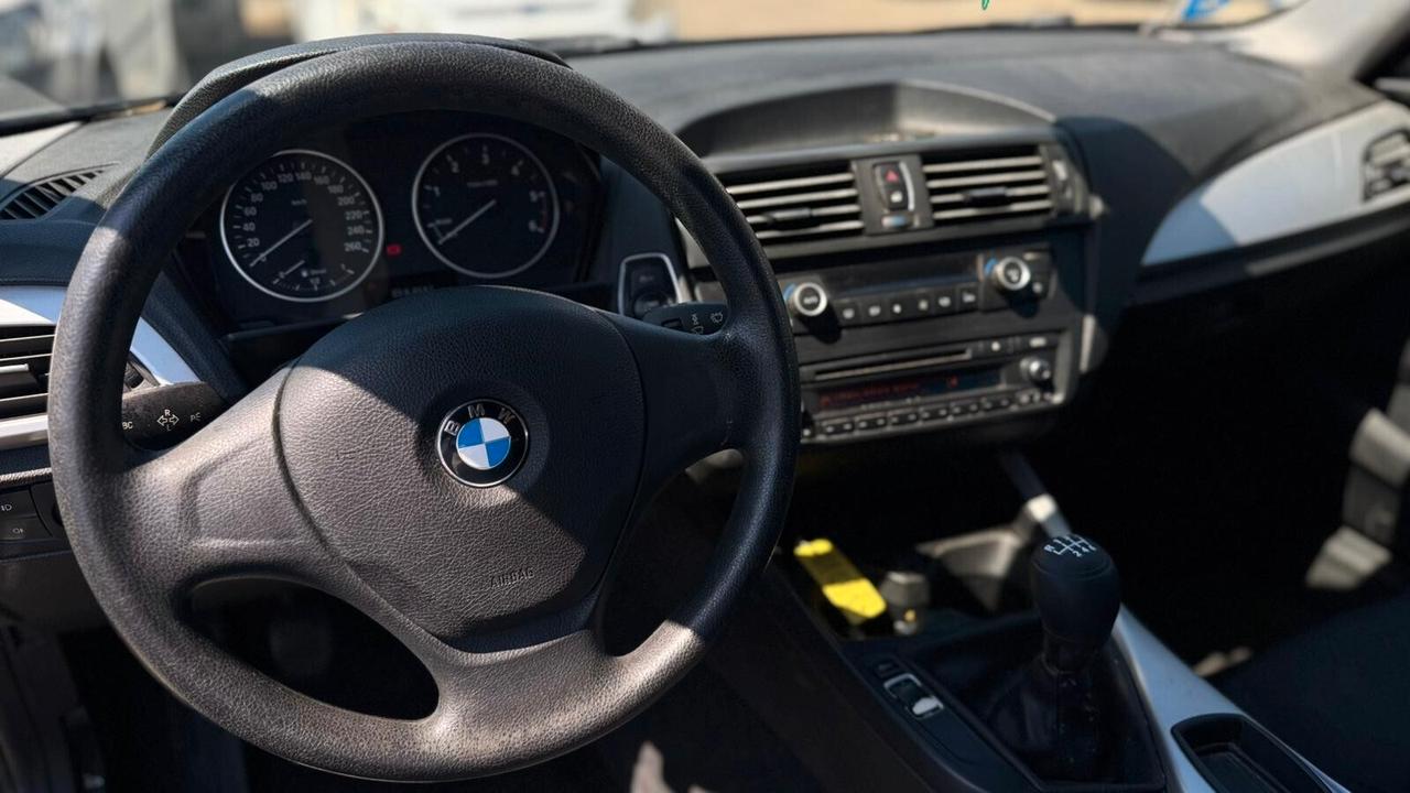 Bmw 116D 2.0 DIESEL 2012