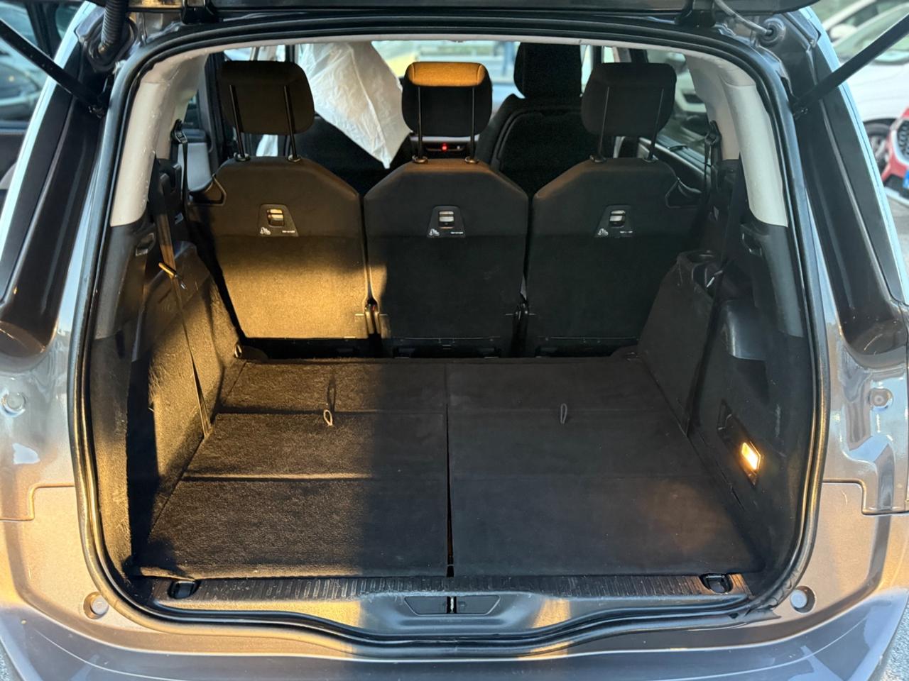 Citroen Grand C4 Picasso BlueHDi 120 S&S Shine 7P