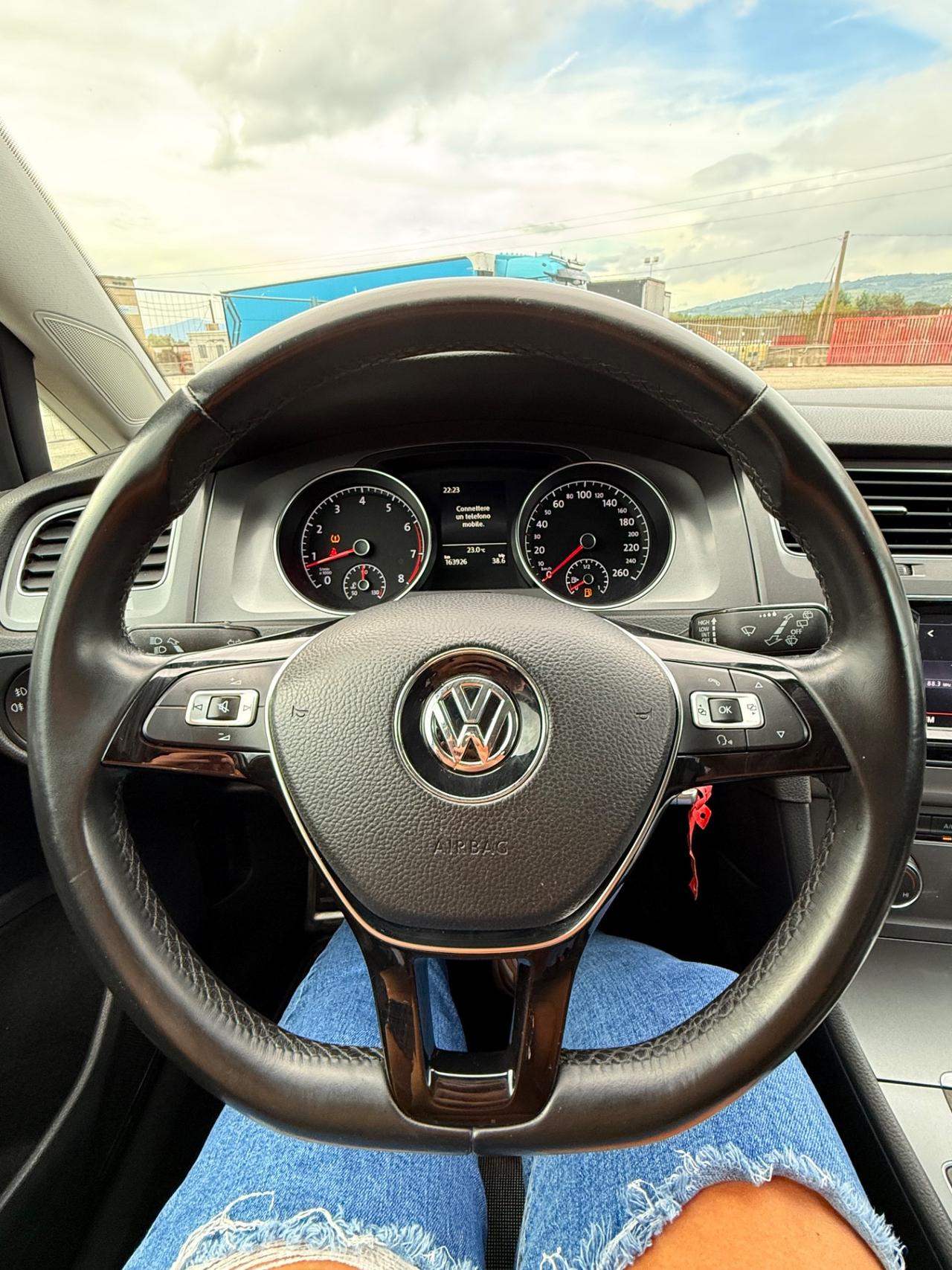 Volkswagen Golf 1.2 TSI 85 cv TecheSound BlueMotion