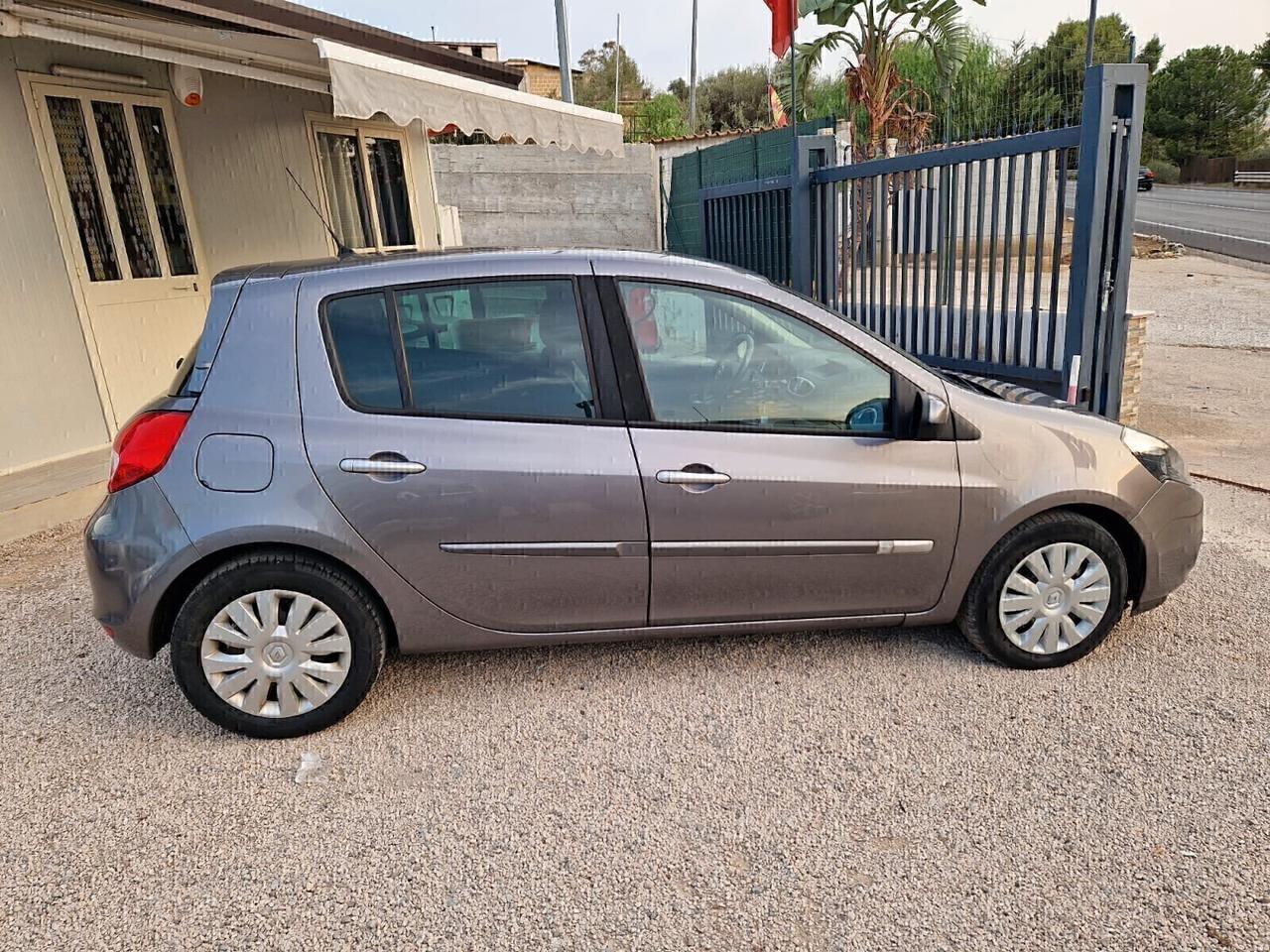 Renault Clio 1.5 dCi 90CV 5 porte Live!