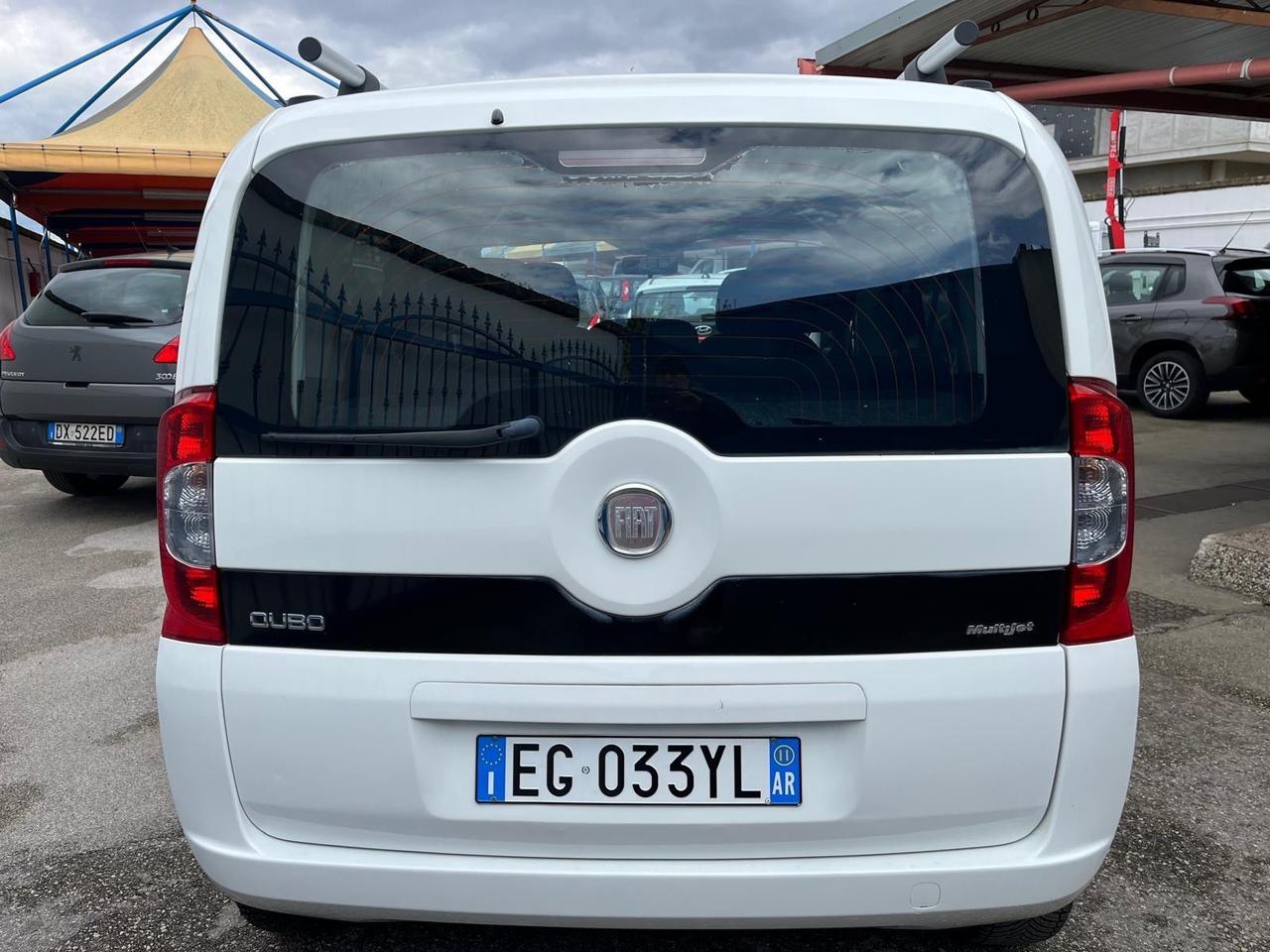 Fiat qubo -5P -1.3 mjt/75cv-full-2011