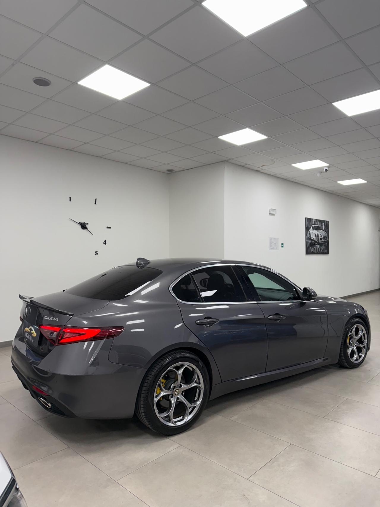 Alfa Romeo Giulia 2.2 Turbodiesel 180 CV Business Sport