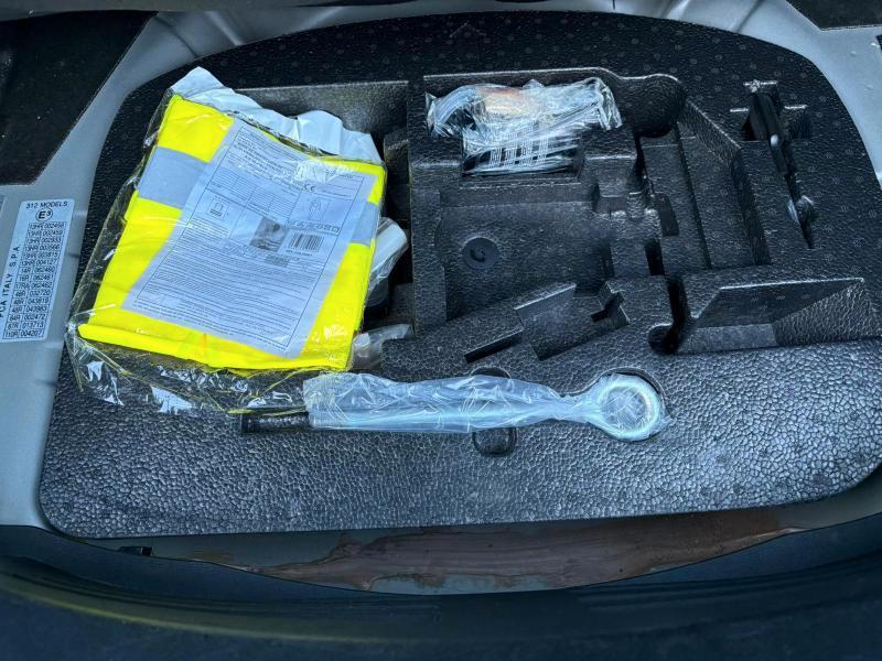 Lancia Ypsilon 5 Porte 1.0 hybrid Gold s&s 70cv ADATTA NEOPATENTATI