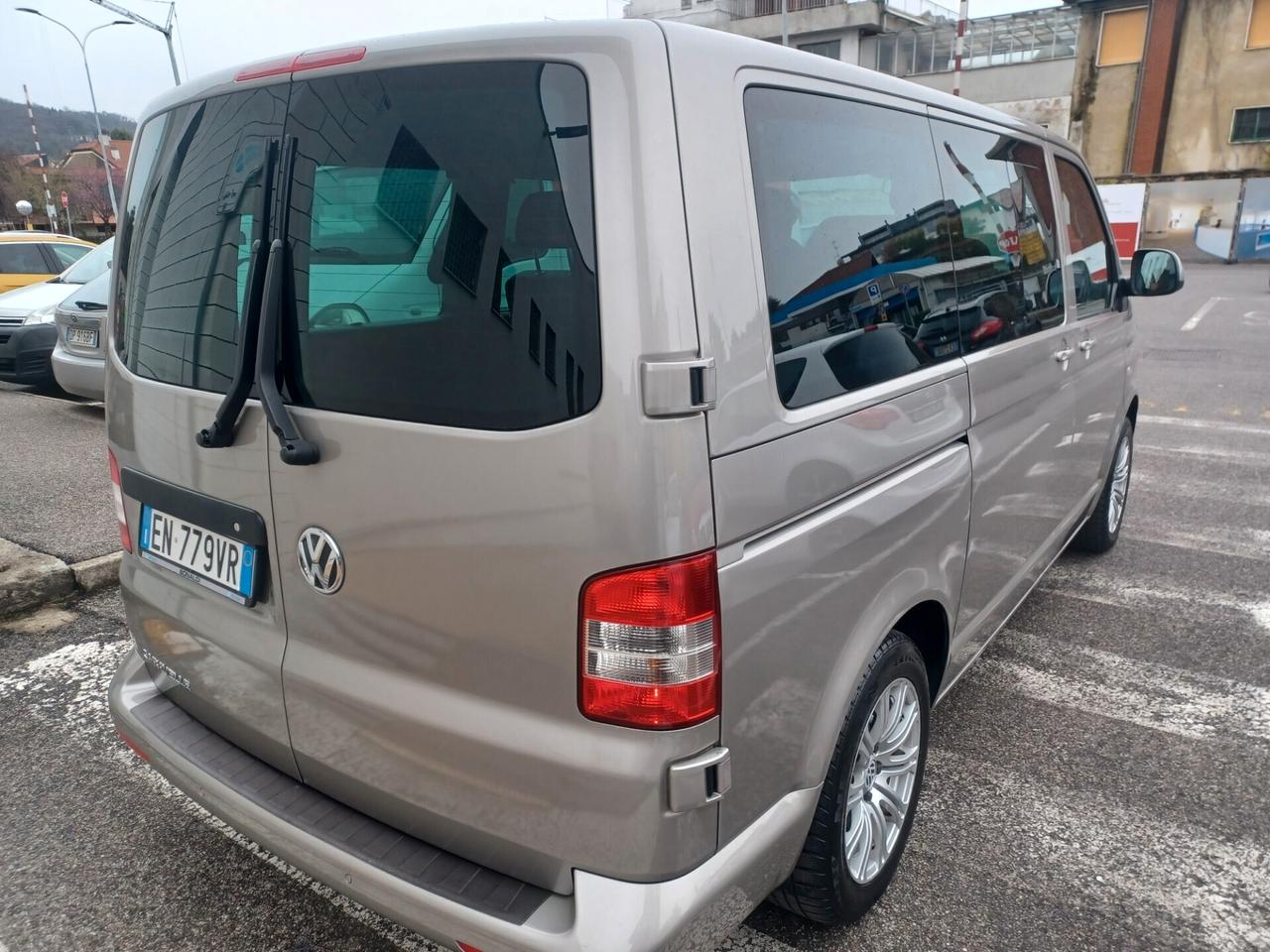 T5 CARAVELLE 2.0 TDI DSG 180 hp