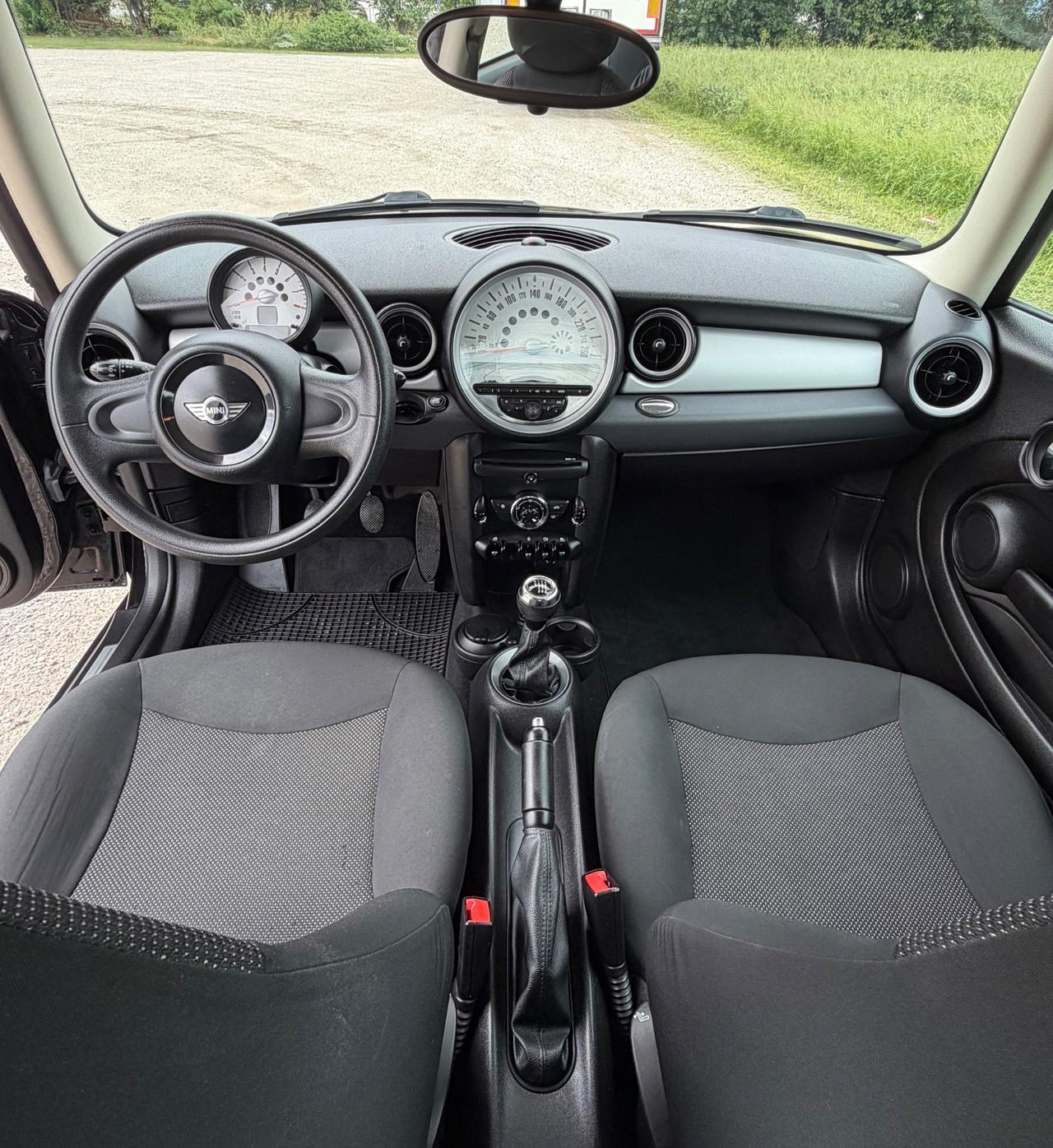 MINI COOPER ONE 1.6 BENZINA NEOPATENTATi R56