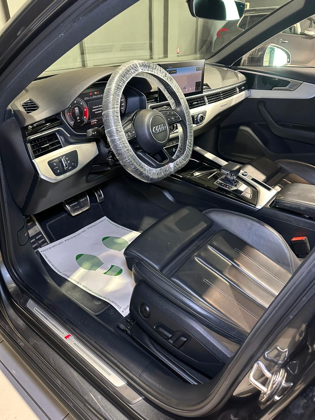 Audi A4 40 TDI quattro S tronic S line edition