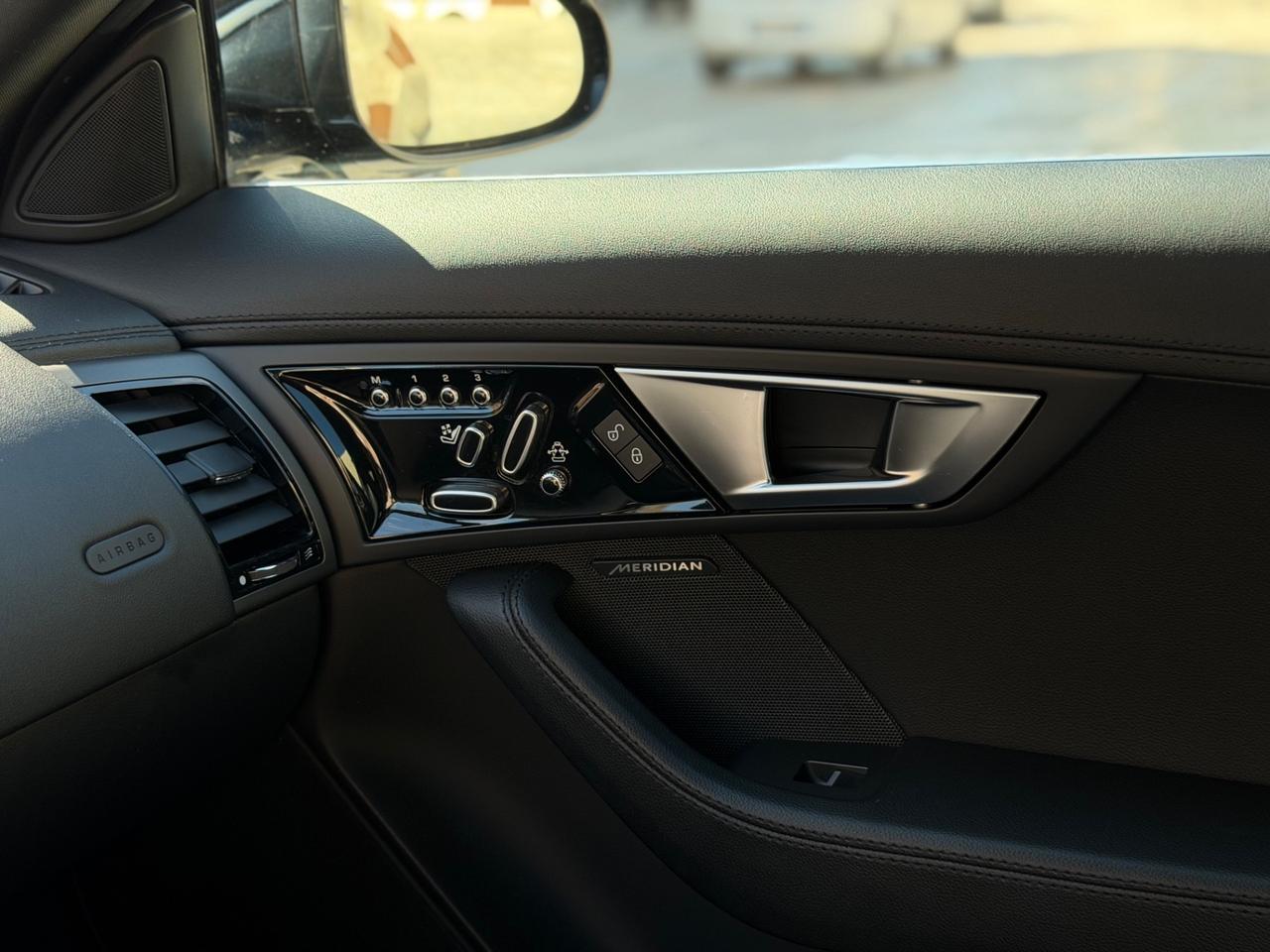 Jaguar F-Type 3.0 V6 COUPE 340 CV MANUALE