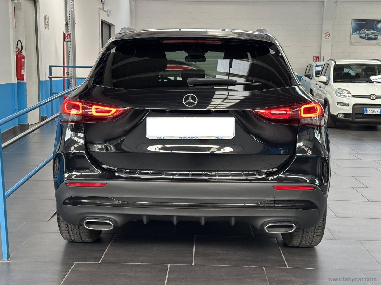 MERCEDES-BENZ GLA 200 Automatic Premium