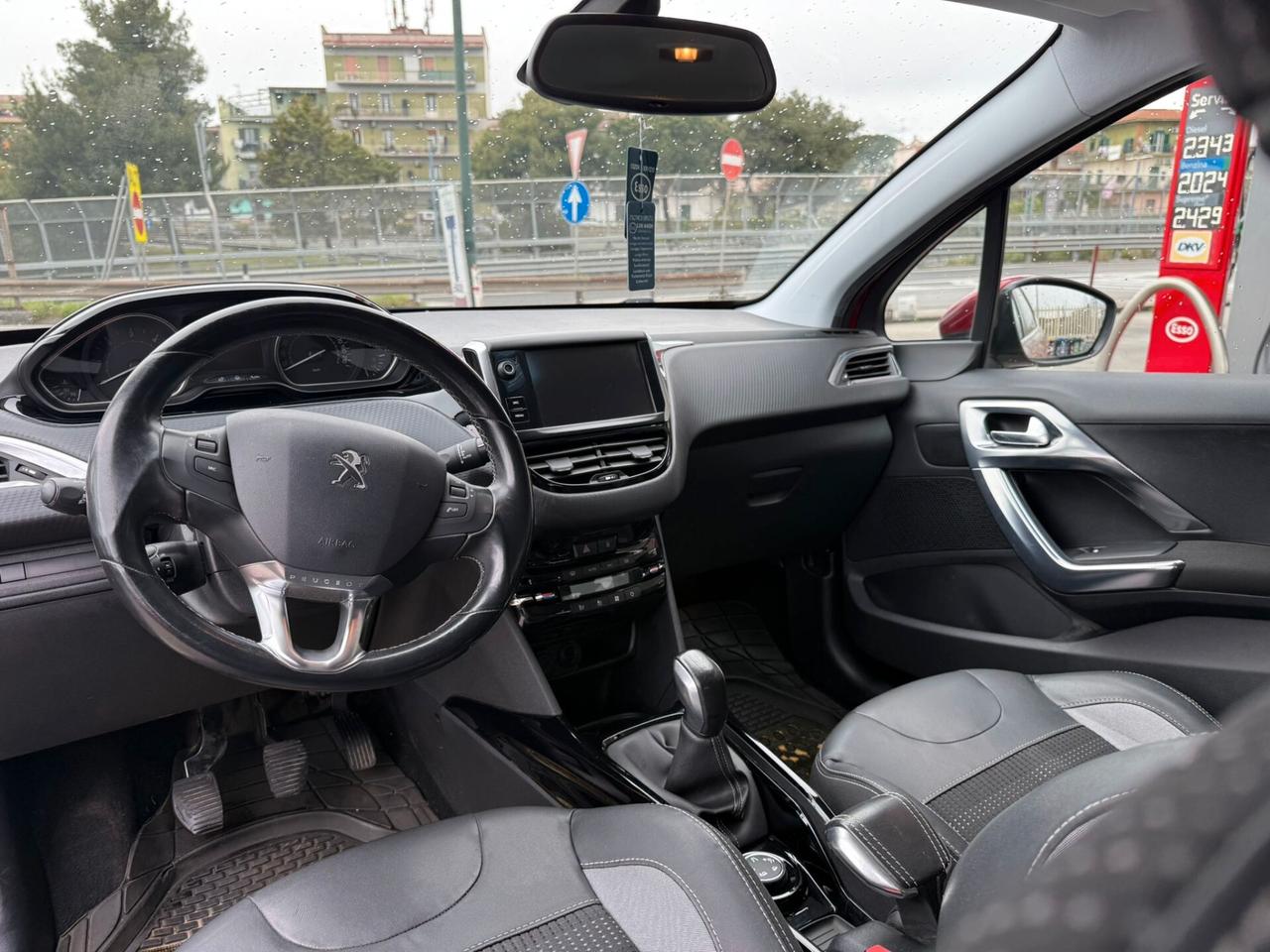 Peugeot 2008 BlueHDi 100 GT Line 2016