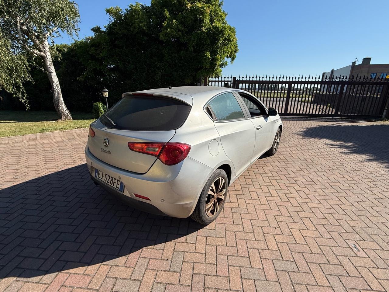 Alfa Romeo Giulietta 1.6 JTDm-2 105 CV Distinctive
