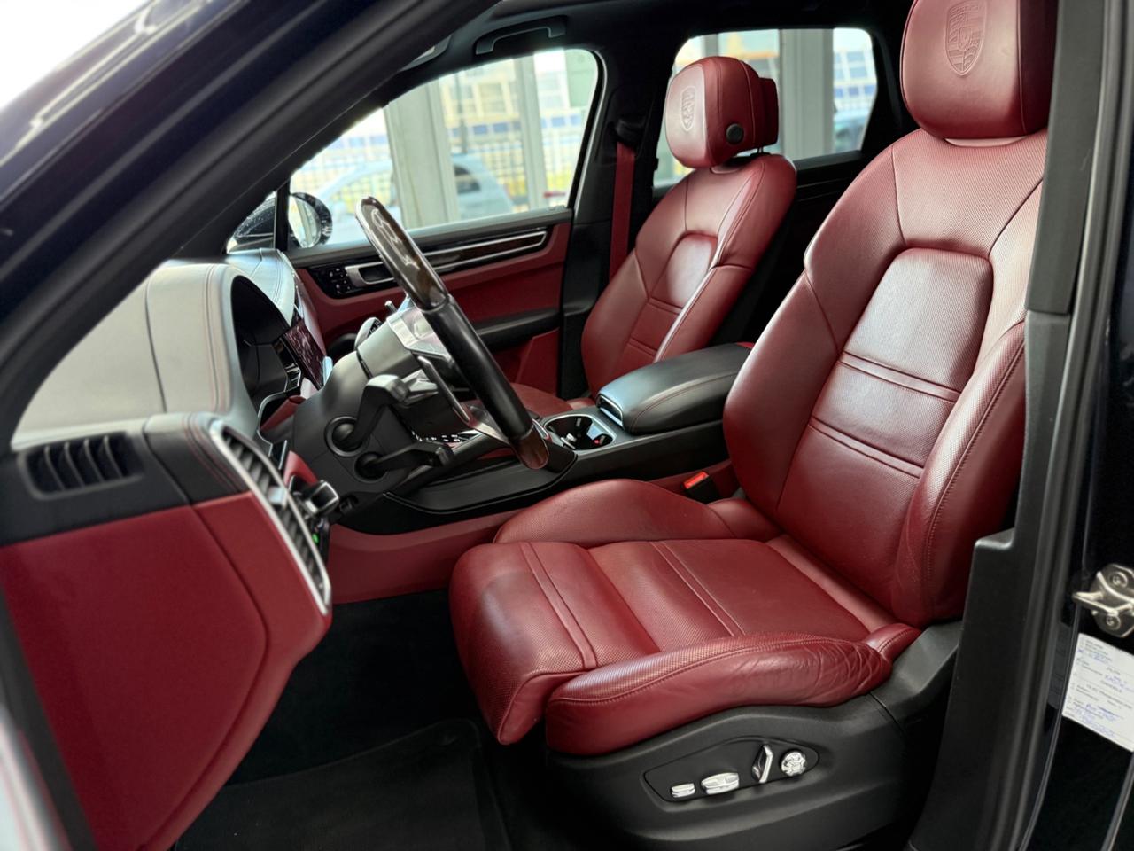 Porsche Cayenne 3.0 V6 FULL OPTIONAL