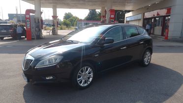 Lancia Delta 1.6 MJT DPF PLATINO 6M 2012