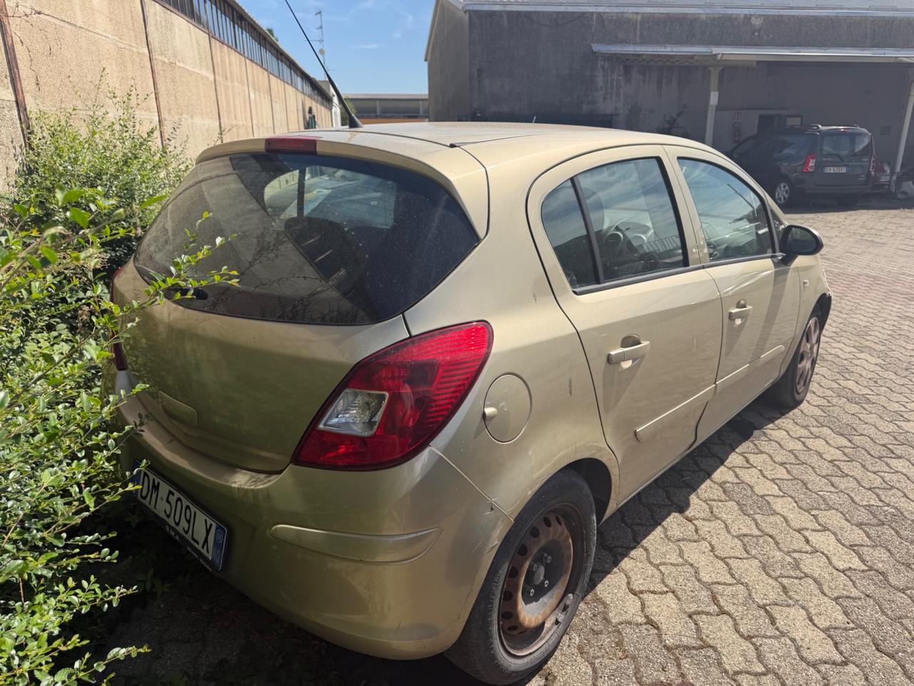 Opel Corsa 1.2 5 porte Cosmo