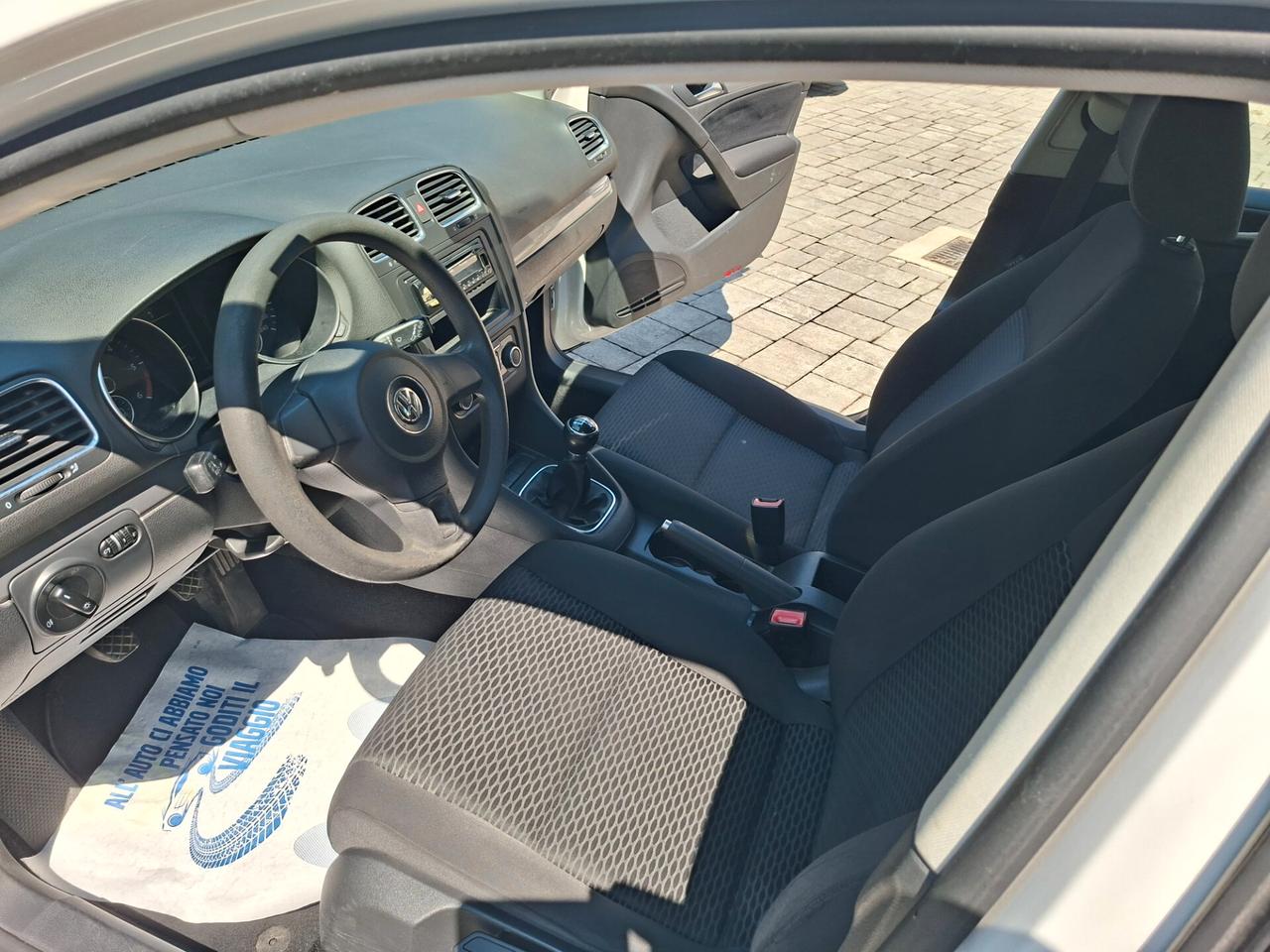 Volkswagen Golf 1.6 TDI DPF 5p. BlueMotion NEOPATENTATI