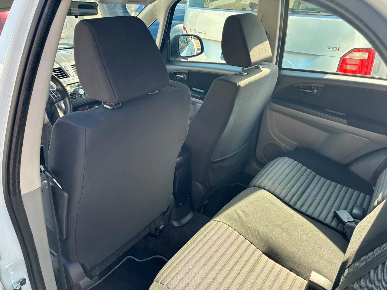 SUZUKI SX4 4x4 2.0MJT 135CV EURO5 6M - GANCIO TRAINO