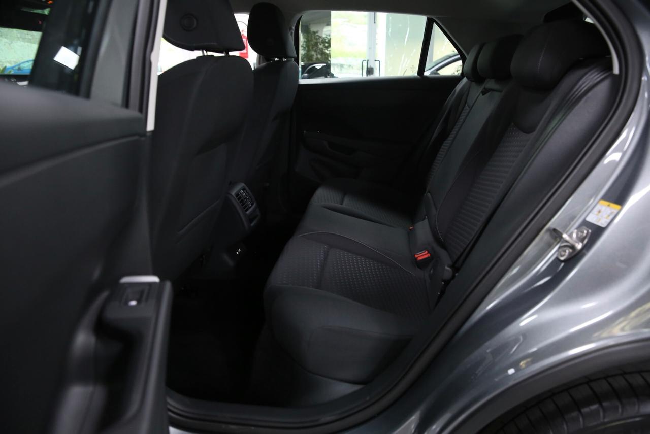 Volkswagen T-Roc 1.5 eTSI Life 115cv DSG_NUOVA 2026 KM0