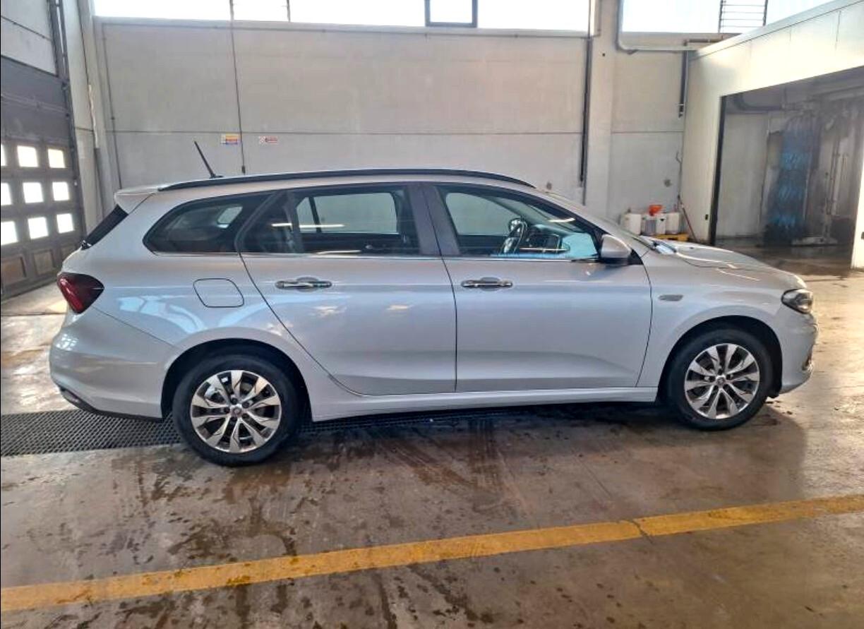 Fiat Tipo 1.6 Mjt S&S SW Business 120Cv Navi Apple Android Pdc UNIPRO IVA DEDUCIBILE
