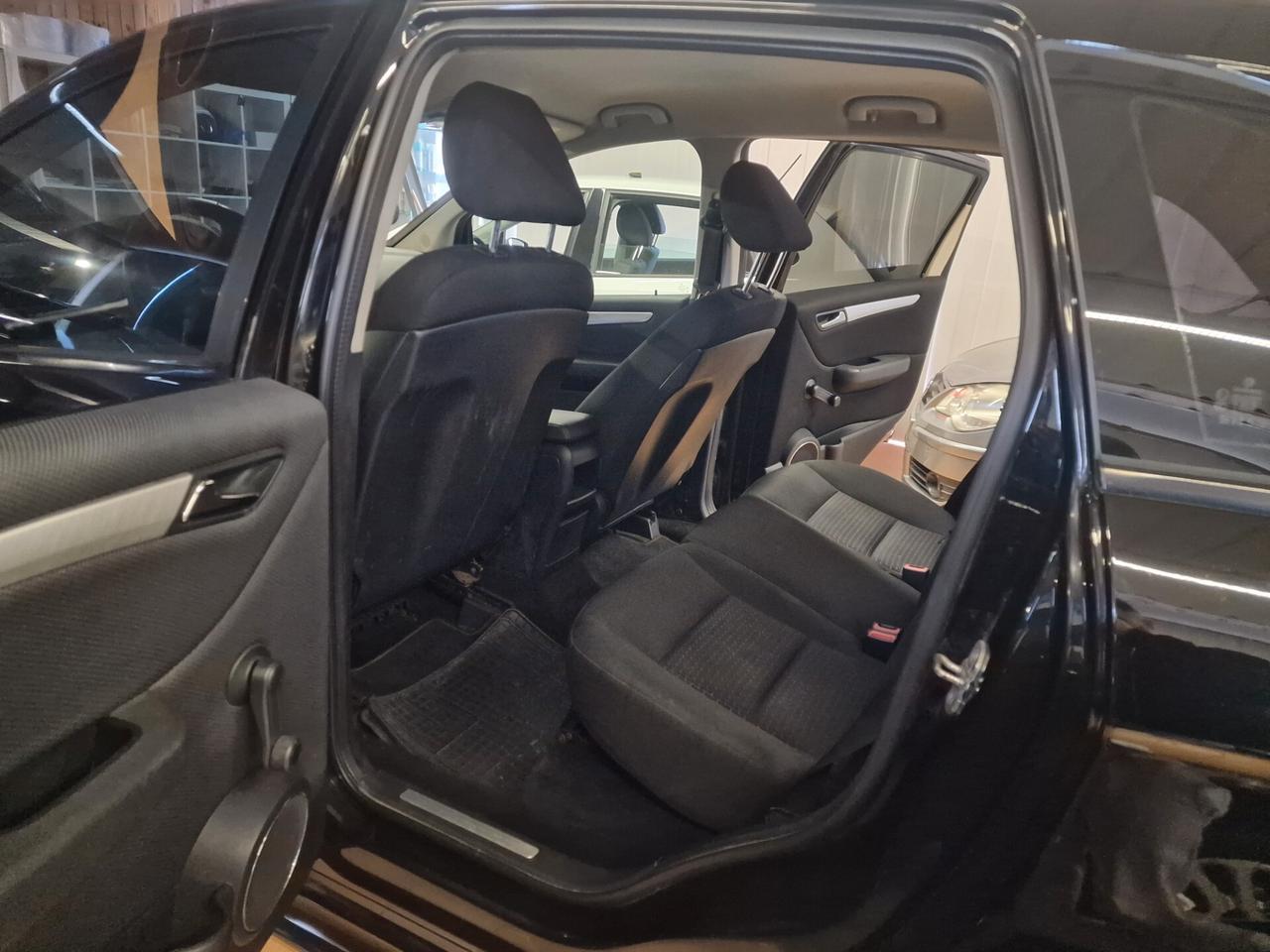 Mercedes-benz B 180 CDI Premuim