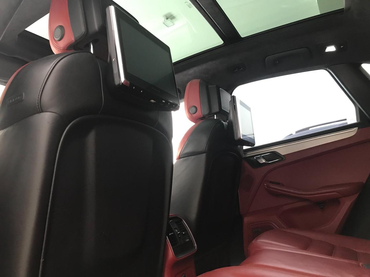 Porsche Macan 3.6 Turbo V6 400cv service Porsche