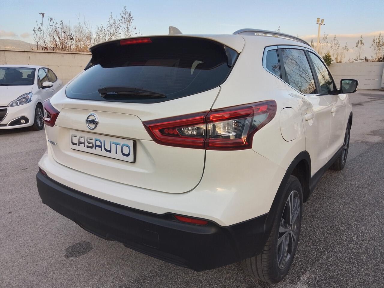 Nissan Qashqai BUSINESS 1.5 dCi 115cv AUTOMAT. NAV+RETROCAM. 2020